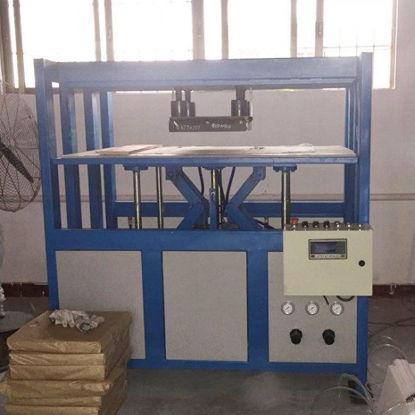 燈罩機(jī)/吹塑機(jī)/亞克力吹塑機(jī)