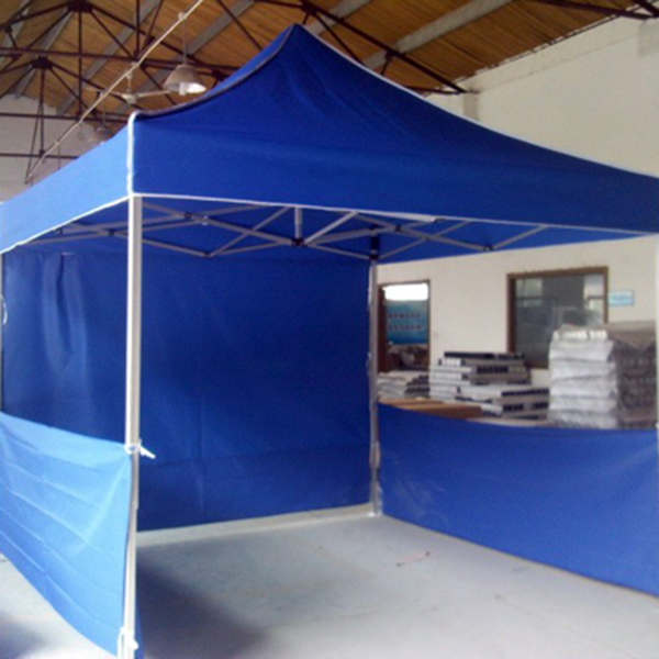 廣告帳篷在使用時應(yīng)該注意什么_江門廣告帳篷廠家